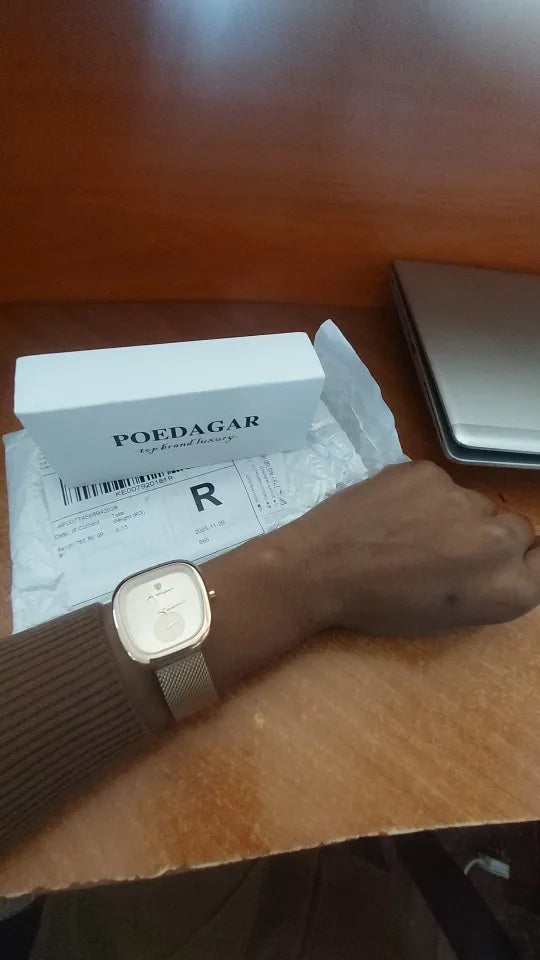 « Qualité au top ! La montre fait clairement haut de gamme. Je la porte tous les jours et elle n’a pas bougé. »